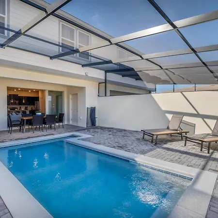 Villa 7420 Oakmoss Loop